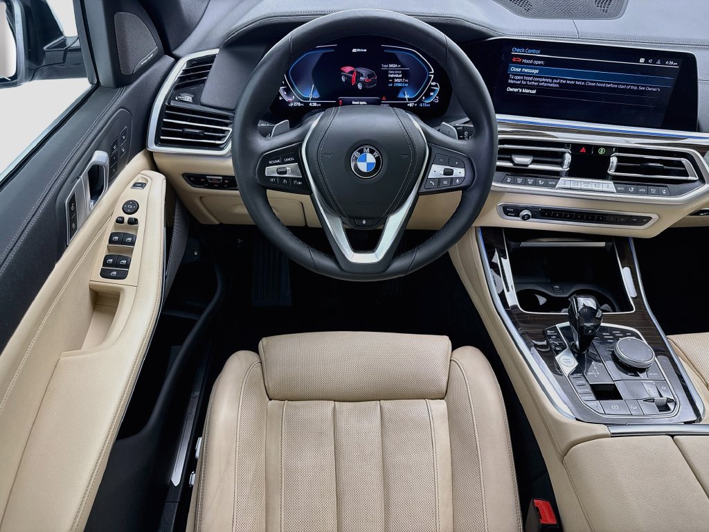 Used 2021 BMW X5 xDrive45e w/ Premium Package AWD/4WD image 10