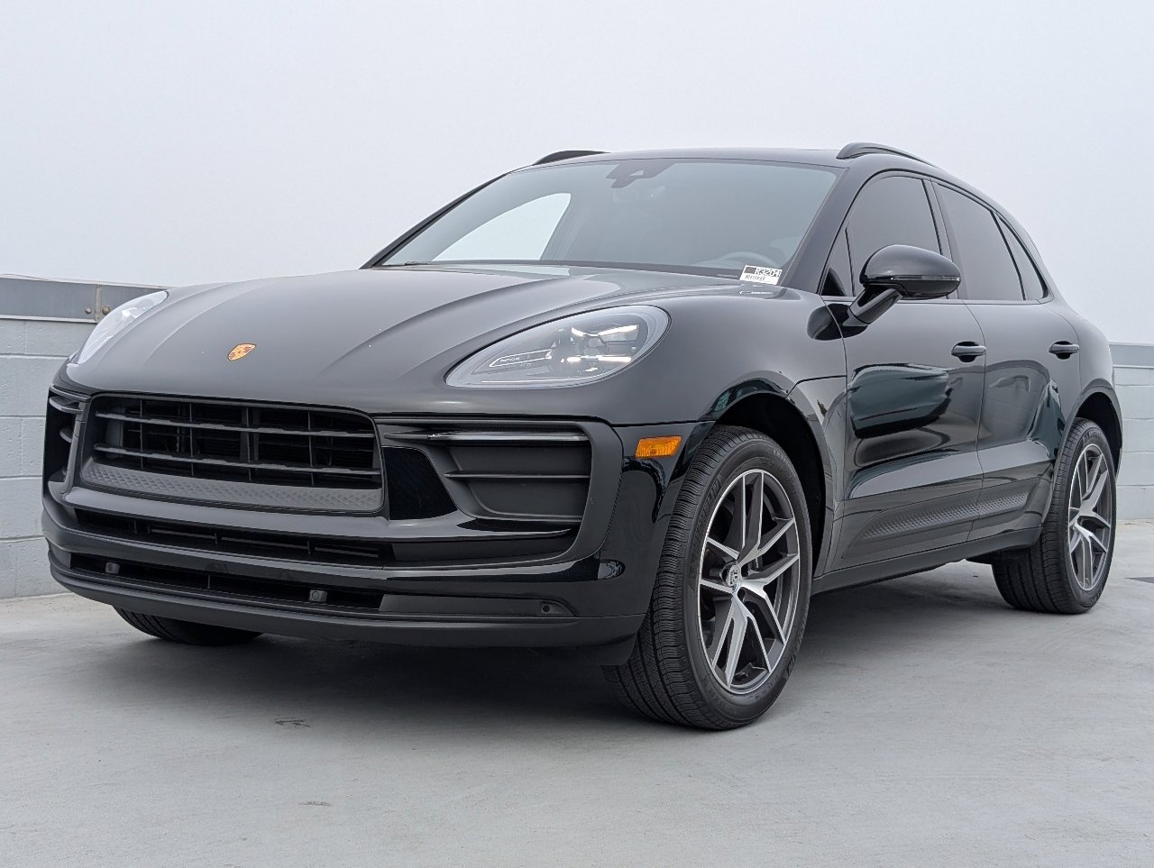 Certified 2022 Porsche Macan