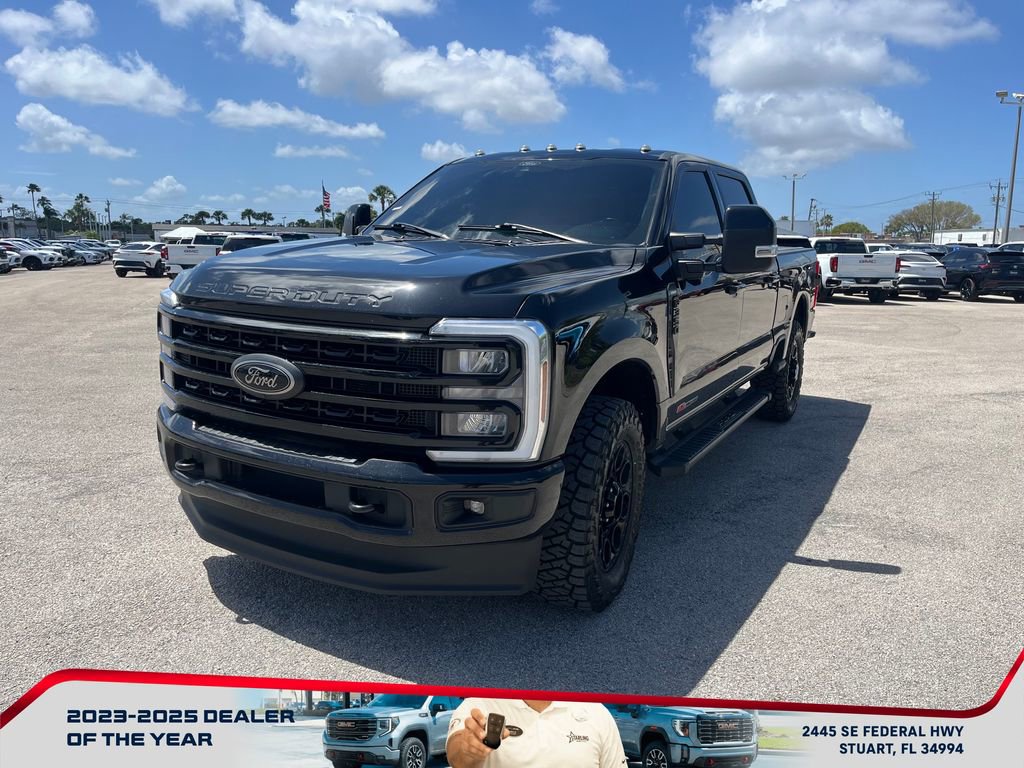 Used 2024 Ford F350 Lariat w/ Black Appearance Package image 7