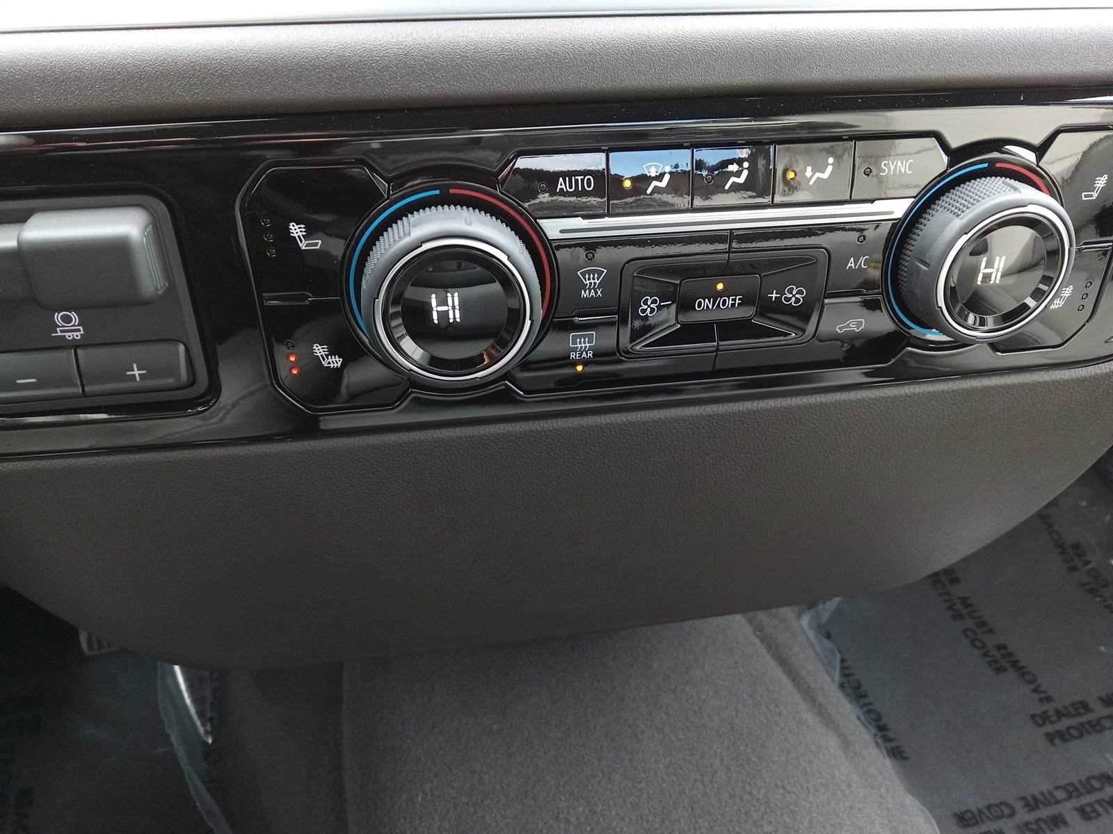 Used 2026 Chevrolet Silverado 2500 LTZ image 18