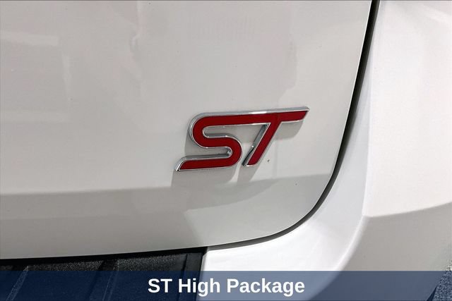 Used 2023 Ford Explorer ST w/ Technology Package AWD/4WD image 32