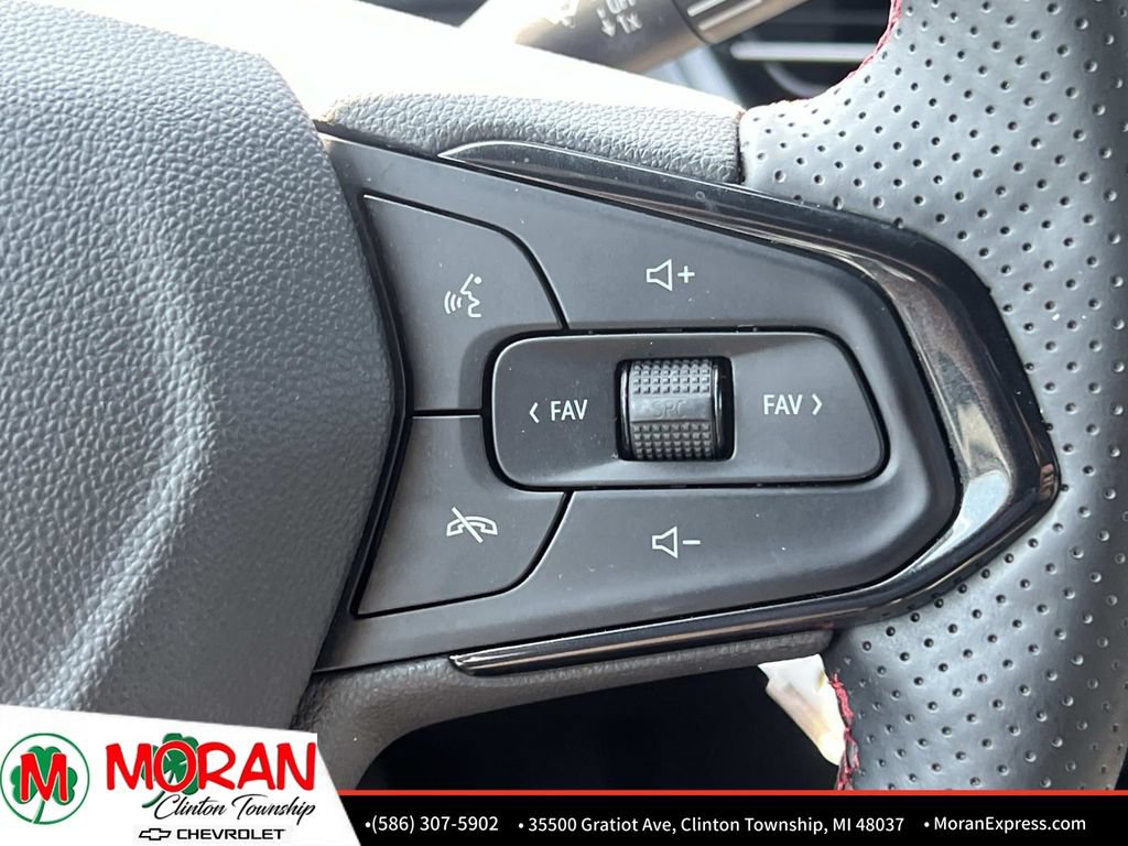 Certified 2025 Chevrolet Trax RS w/ Driver Confidence Package FWD image 23