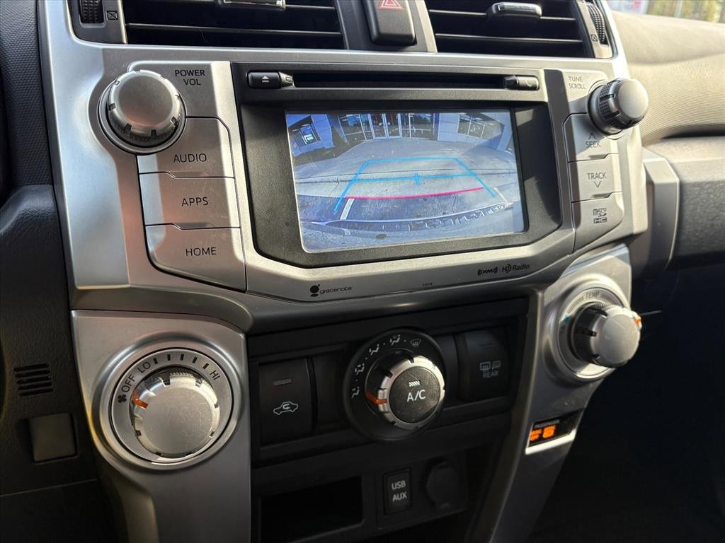 Used 2018 Toyota 4Runner SR5 Premium image 11