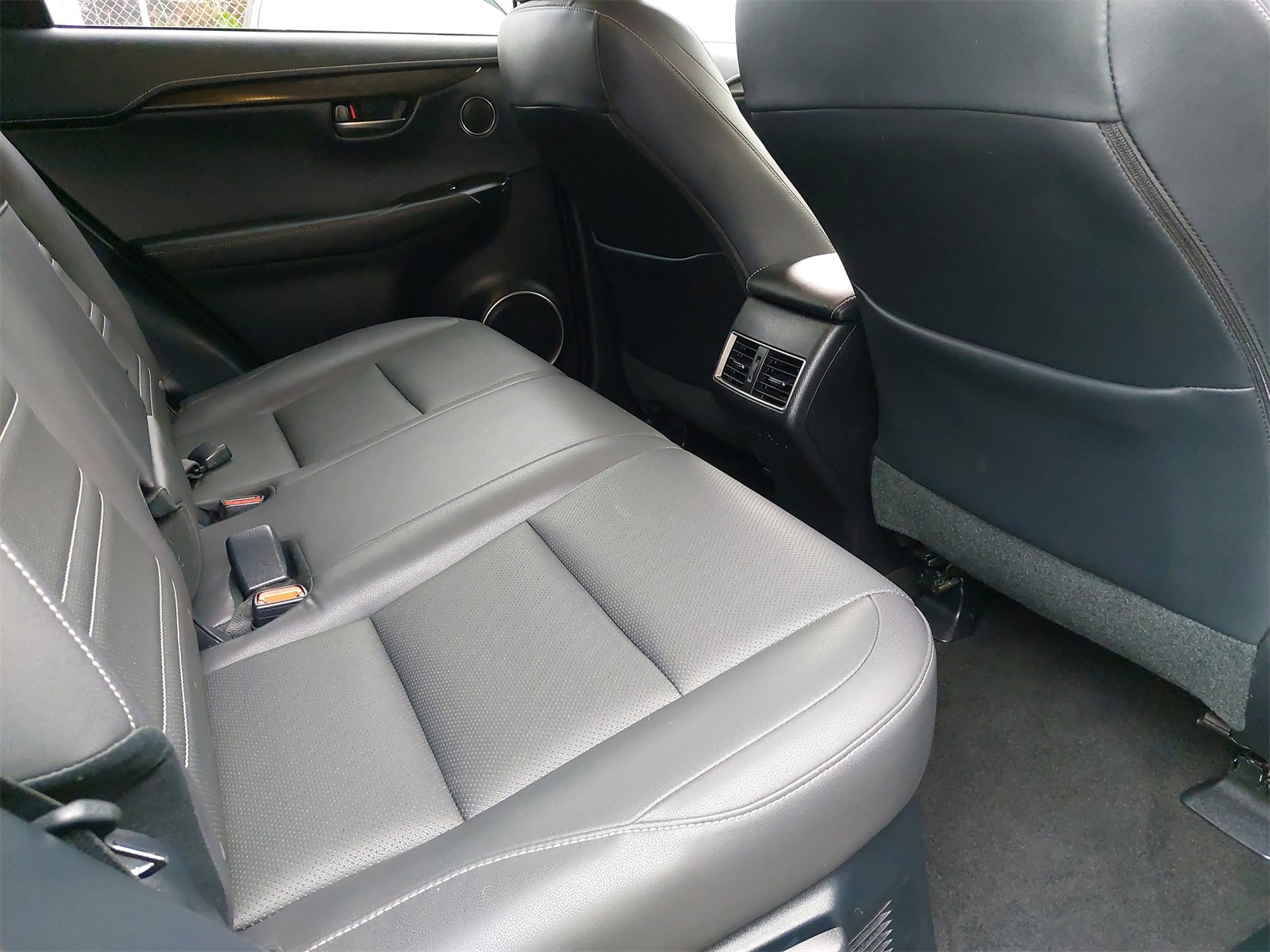 Used 2019 Lexus NX 300h 300h image 11