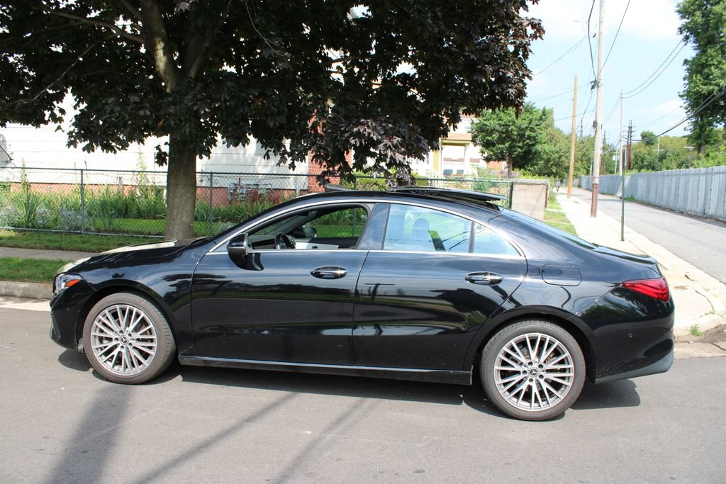 Used 2025 Mercedes-Benz CLA 250 image 8