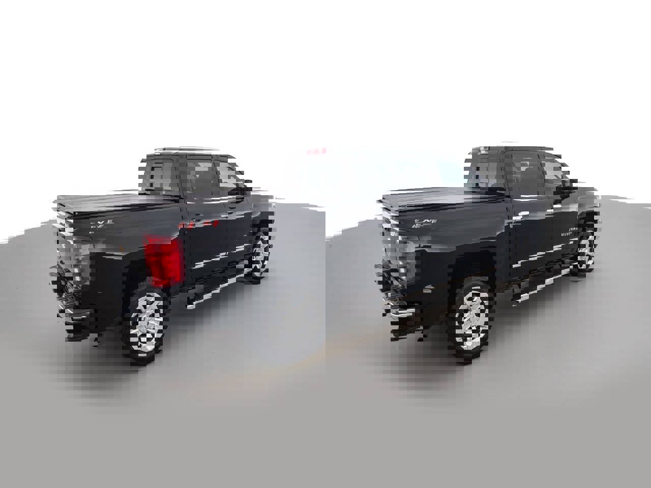 Used 2018 Chevrolet Silverado 1500 LTZ w/ Sport Package image 5