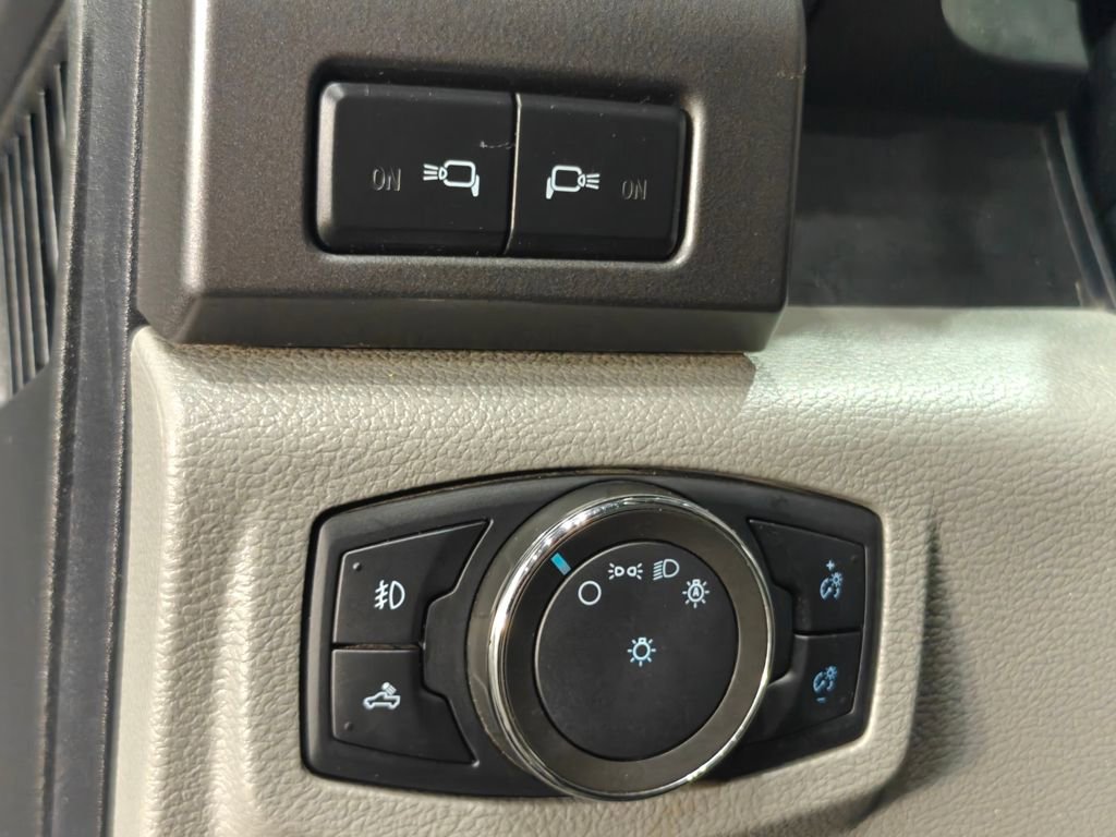 Used 2020 Ford F250 XLT w/ Tremor Off-Road Package image 40