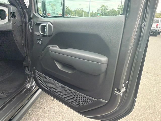 Used 2024 Jeep Wrangler Unlimited Sport AWD/4WD image 8