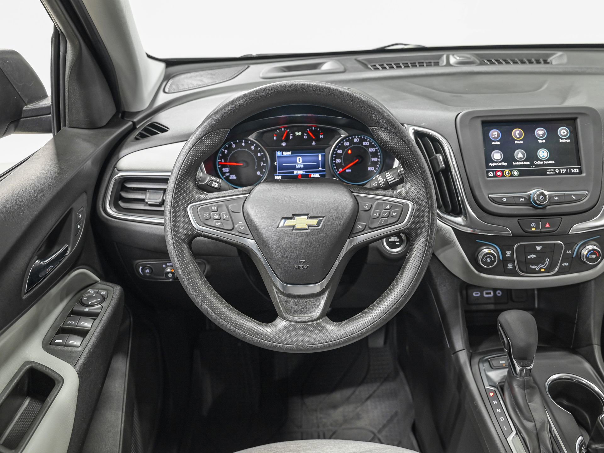 Used 2022 Chevrolet Equinox LS w/ LS Convenience Package image 19