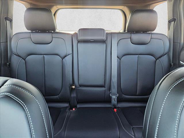 New 2026 Jeep Grand Cherokee Limited w/ Limited Altitude Package RWD image 16