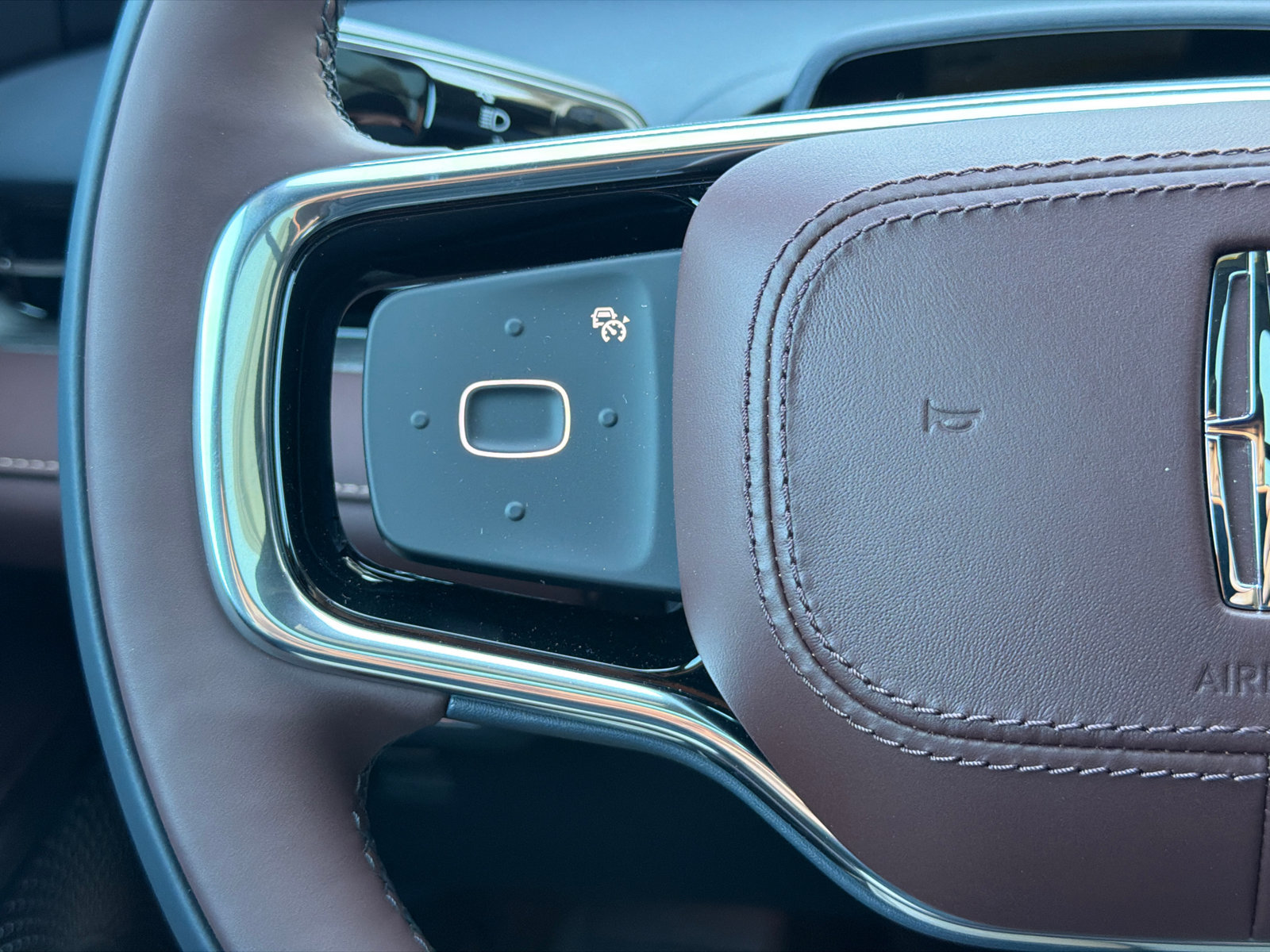 New 2026 Lincoln Nautilus Black Label AWD/4WD image 23