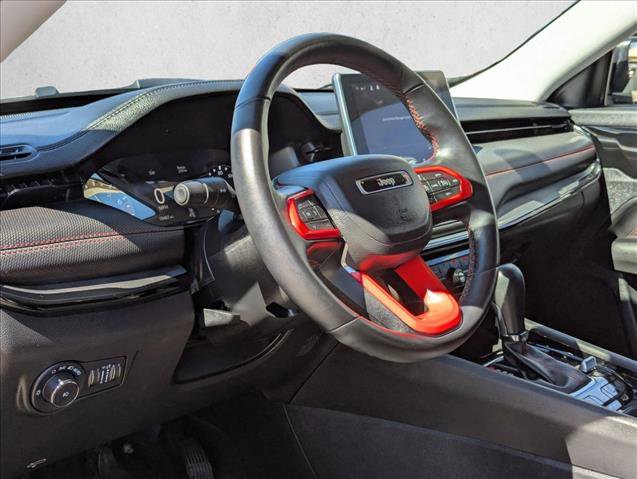 Used 2022 Jeep Compass Trailhawk w/ Trailhawk Convenience Group image 10