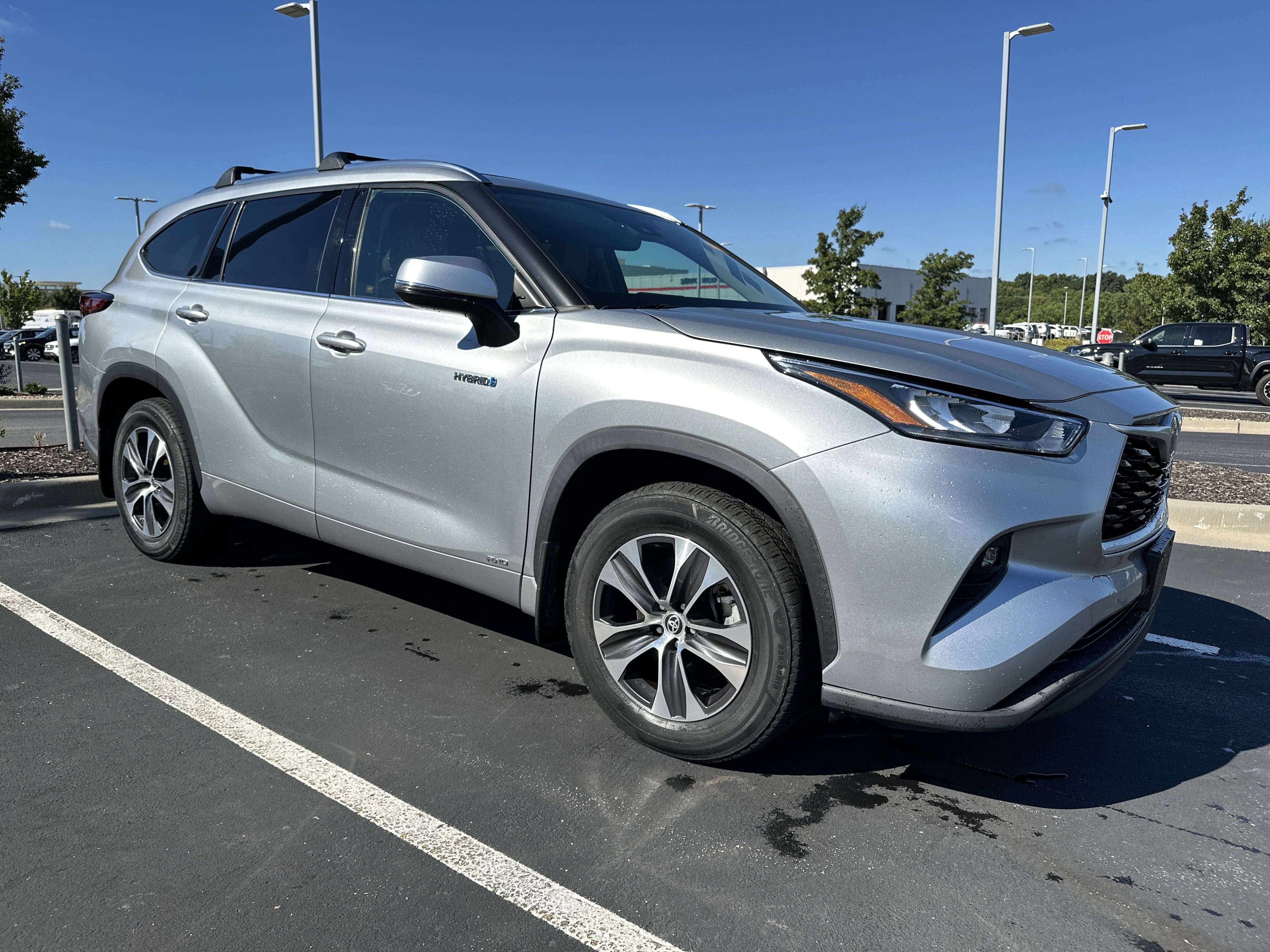Certified 2020 Toyota Highlander XLE video 2