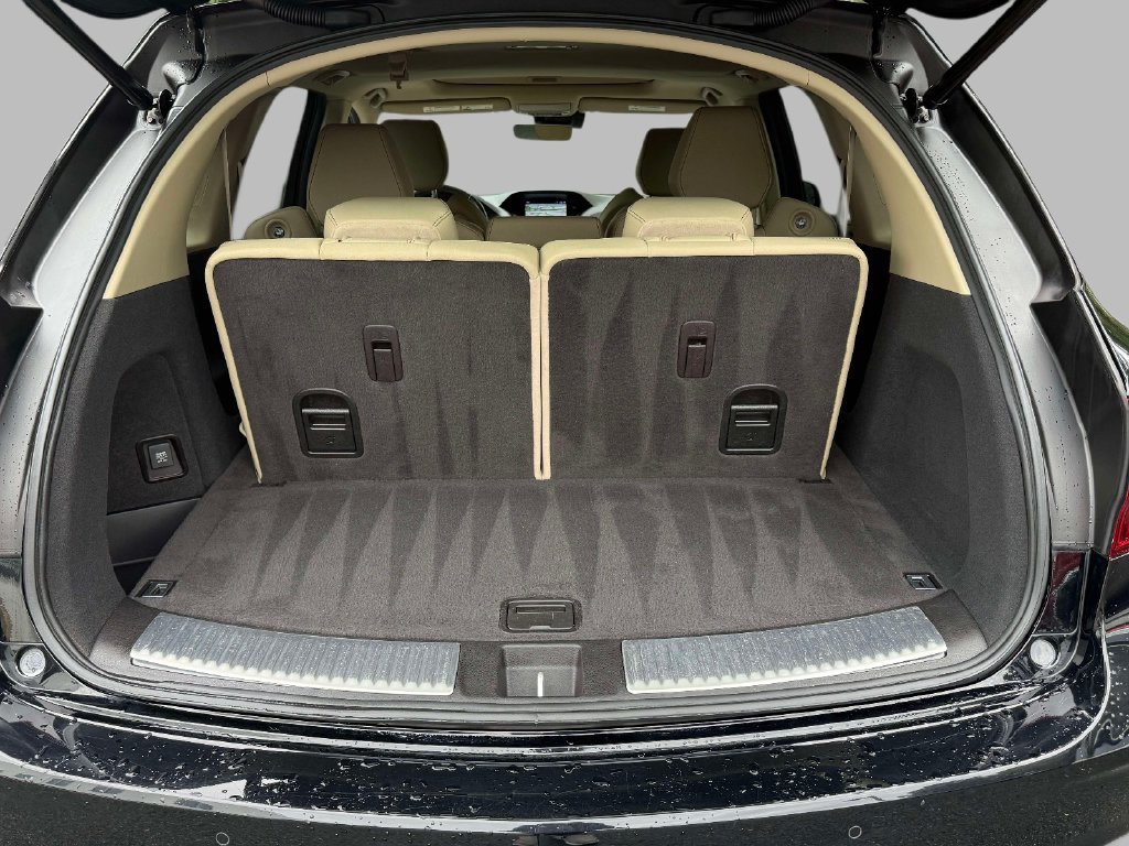 Used 2020 Acura MDX w/ Technology Package AWD/4WD image 18