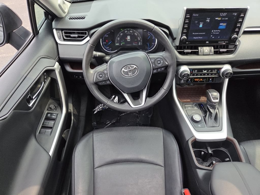 Used 2022 Toyota RAV4 Limited AWD/4WD image 31