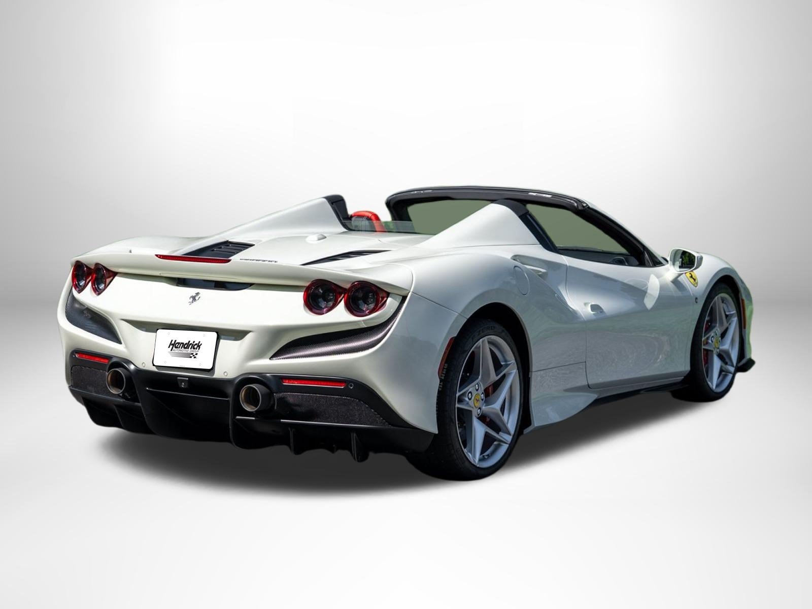 Used 2022 Ferrari F8 Tributo RWD image 8
