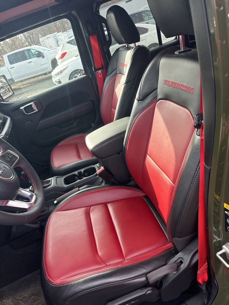 Used 2023 Jeep Wrangler Unlimited Rubicon 4xe image 18