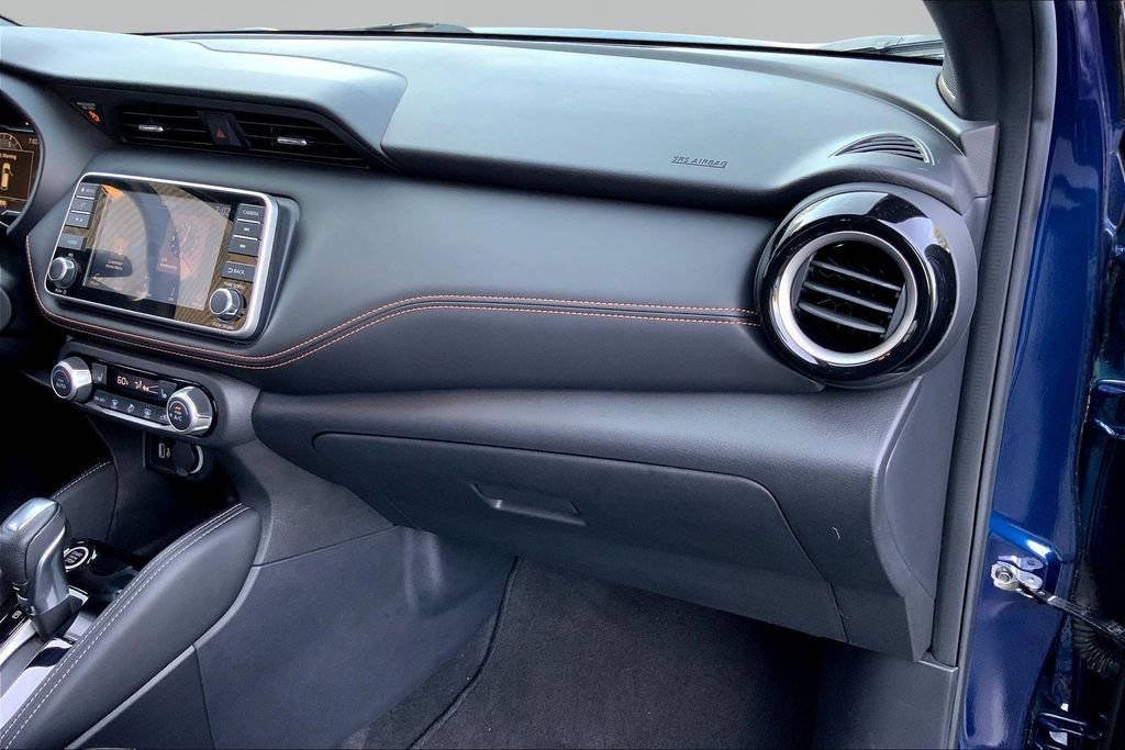 Used 2019 Nissan Kicks SR w/ SR Premium Package image 18