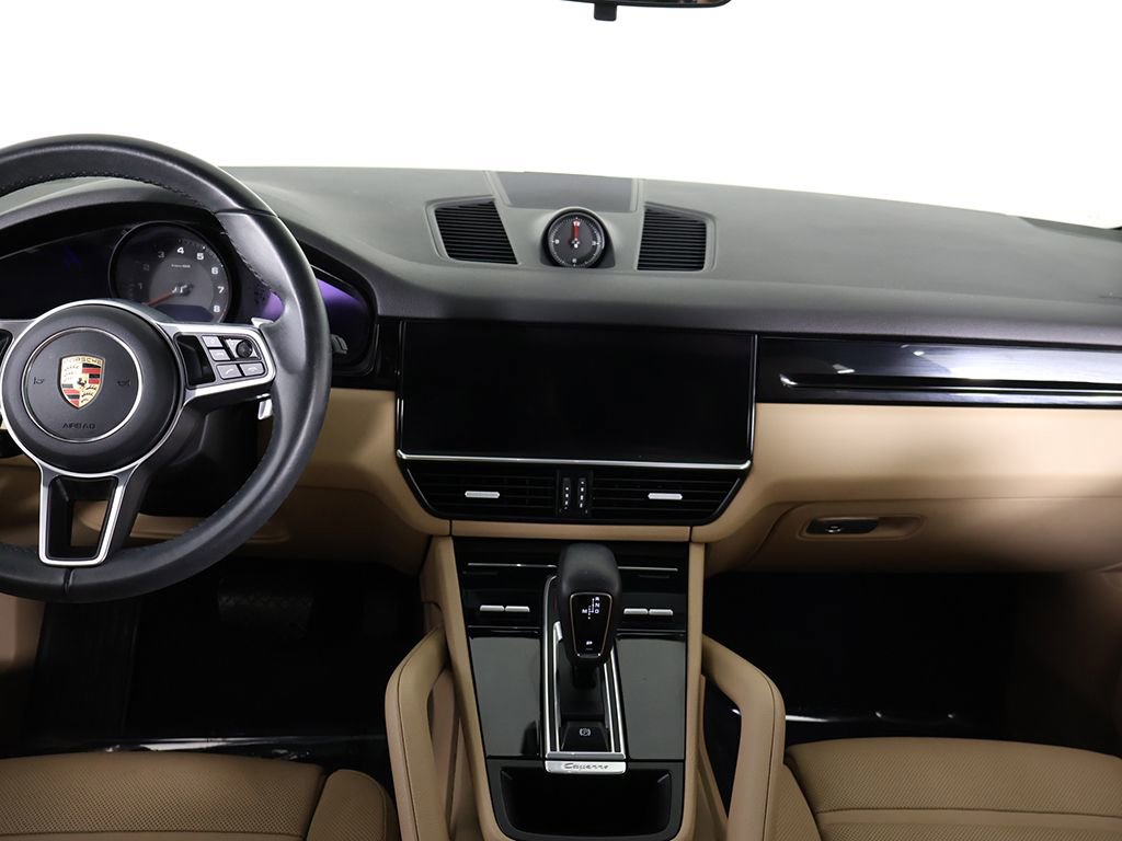 Used 2023 Porsche Cayenne AWD/4WD image 50