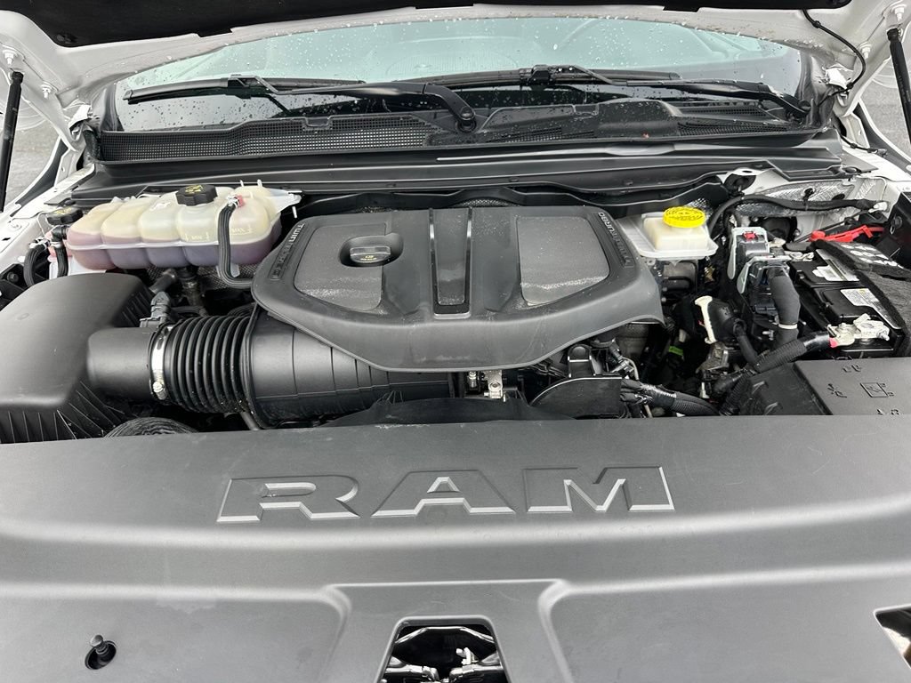 Used 2025 RAM 1500 Big Horn AWD/4WD image 36