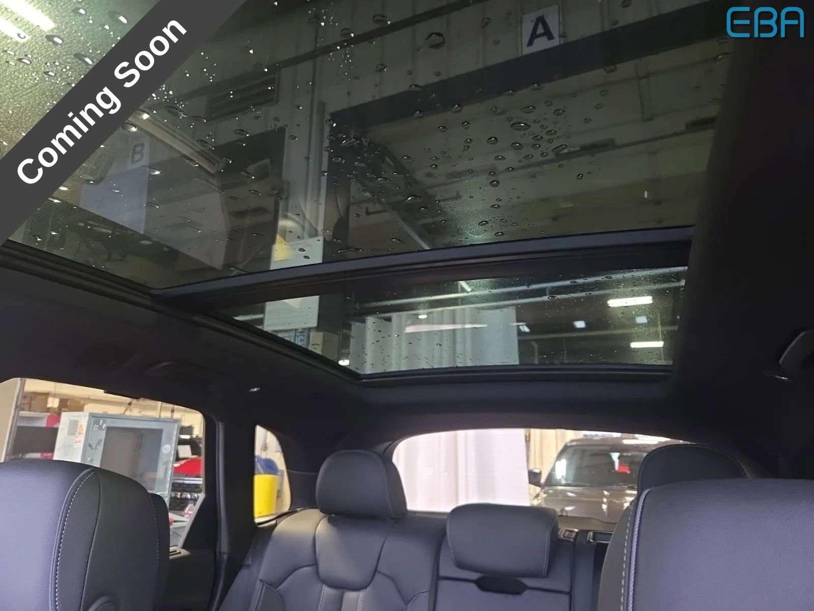 Used 2024 Audi Q5 e Prestige w/ Prestige Package image 9