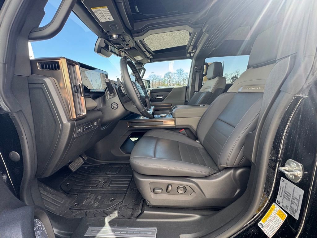 Used 2025 GMC Hummer EV 3X image 22