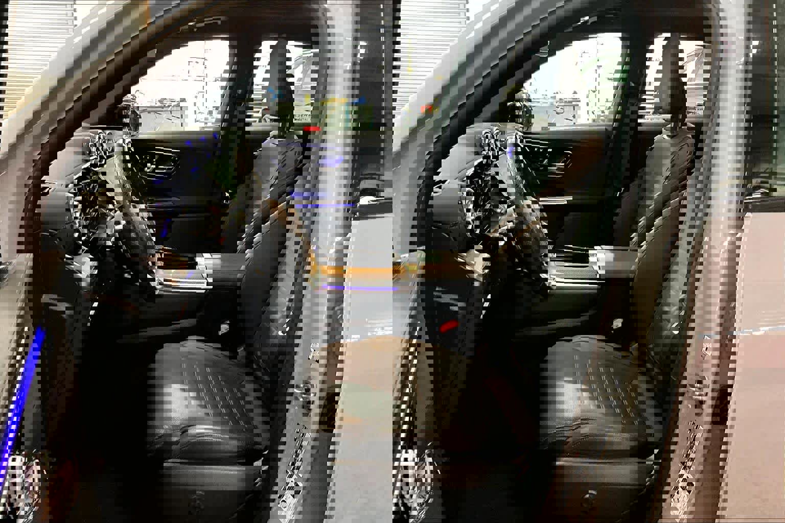 Used 2025 Mercedes-Benz GLC 43 AMG 4MATIC Coupe image 9