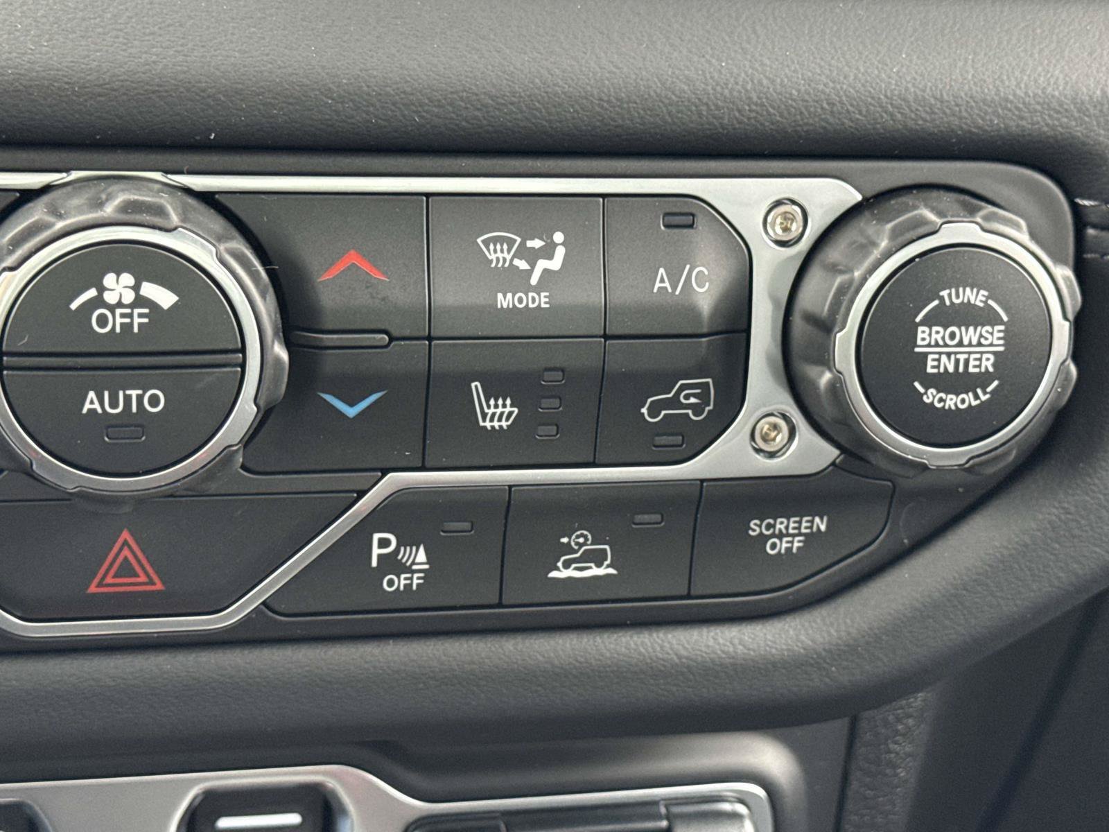 New 2026 Jeep Wrangler Unlimited Sahara AWD/4WD image 26