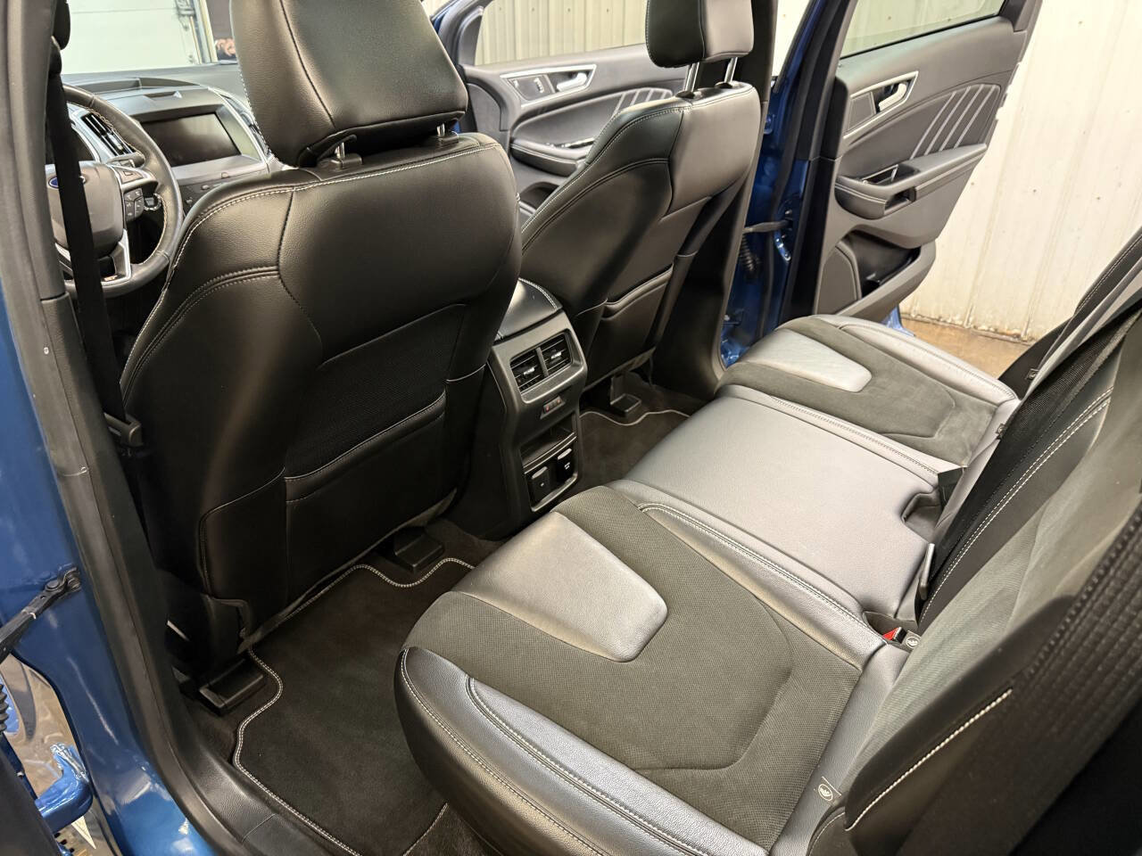 Used 2020 Ford Edge ST w/ Equipment Group 401A image 34