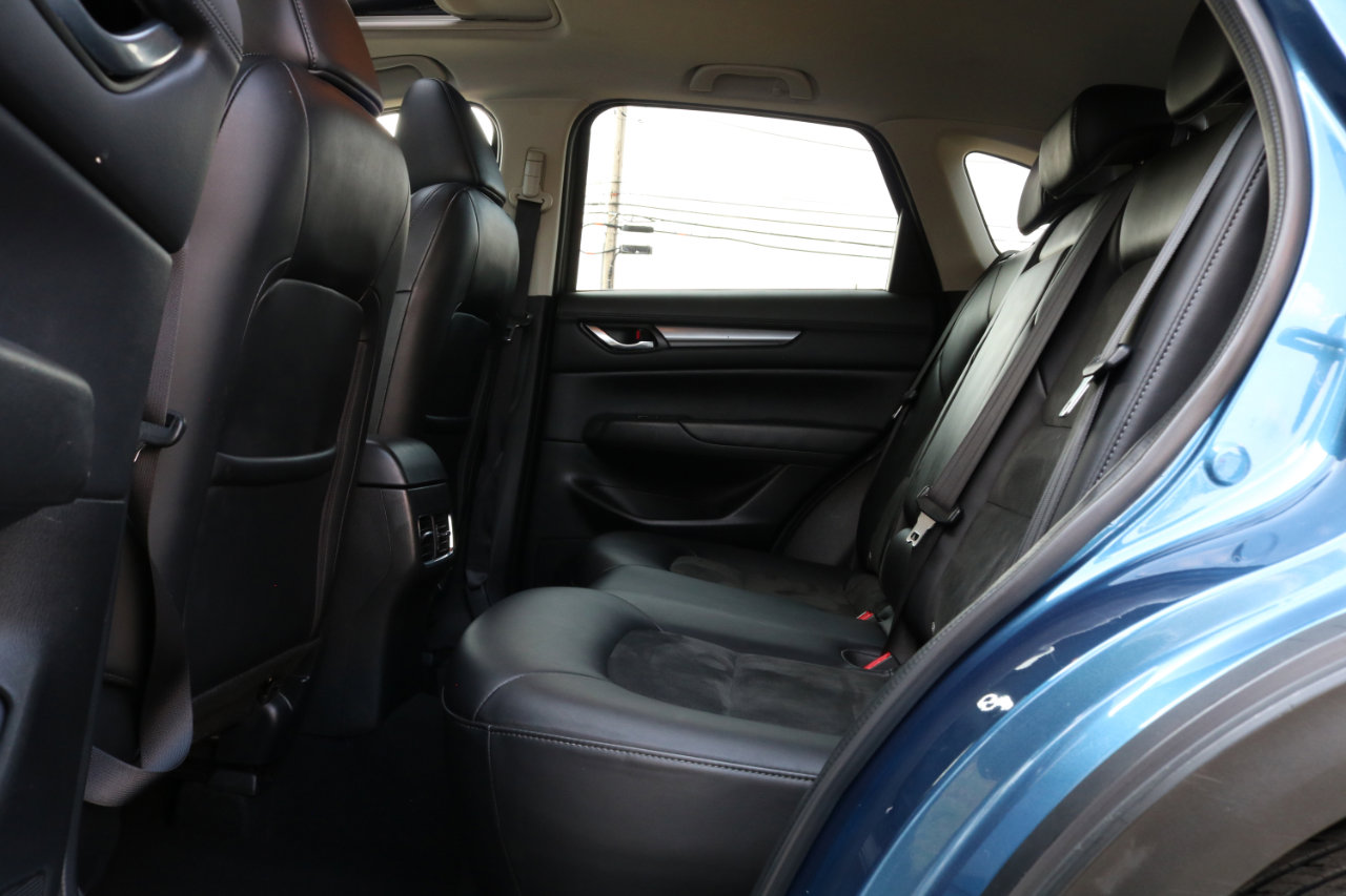 Used 2020 MAZDA CX-5 Touring image 32