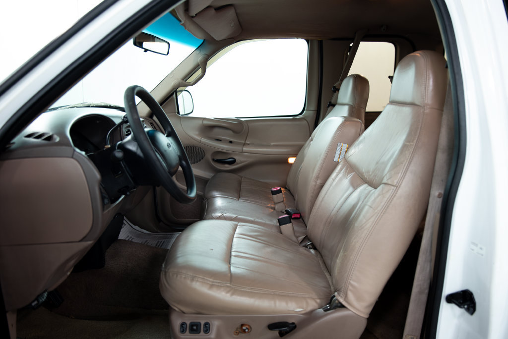 Used 1997 Ford F150 Lariat AWD/4WD image 7