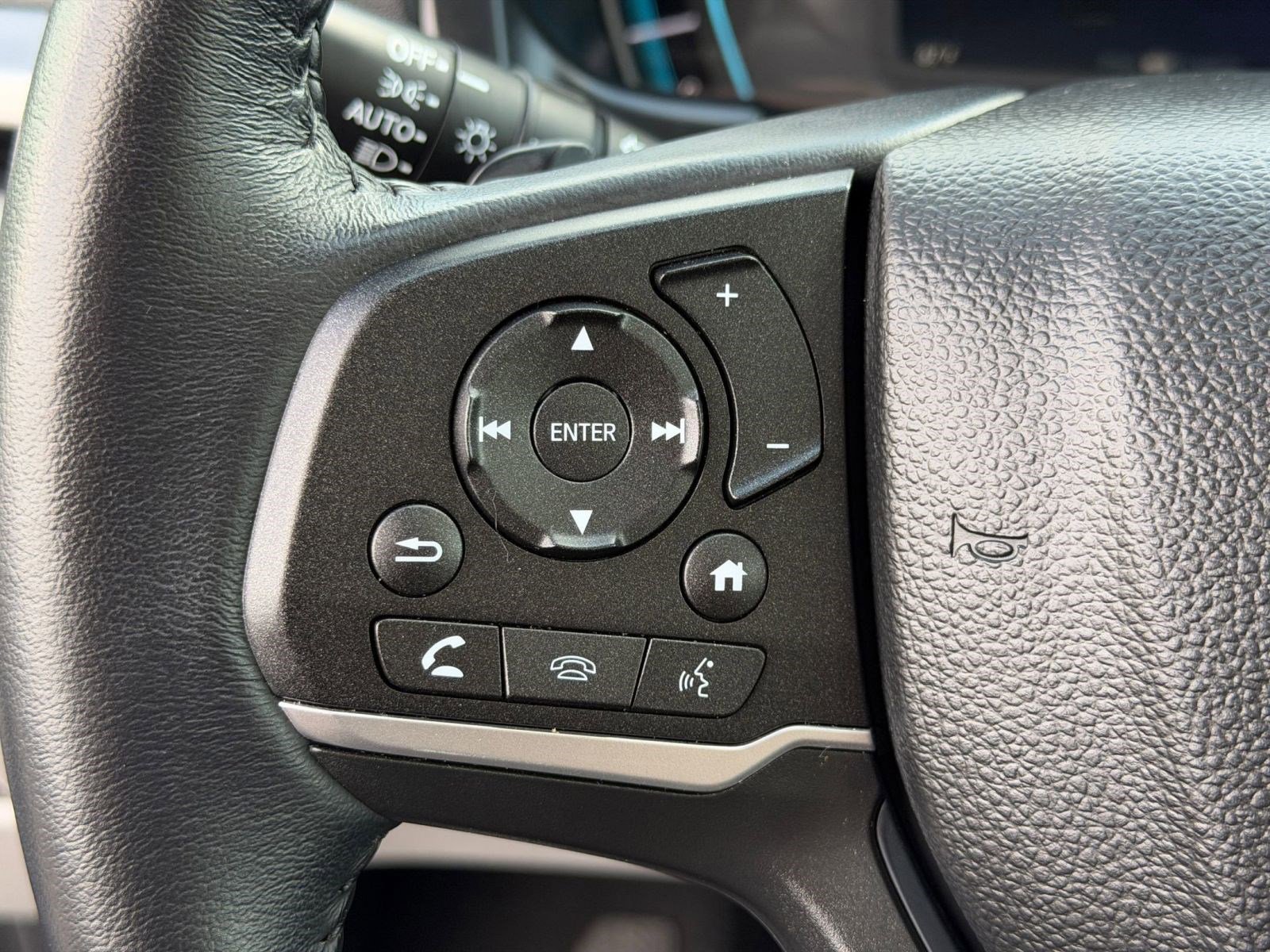 Used 2023 Honda Odyssey EX-L image 16