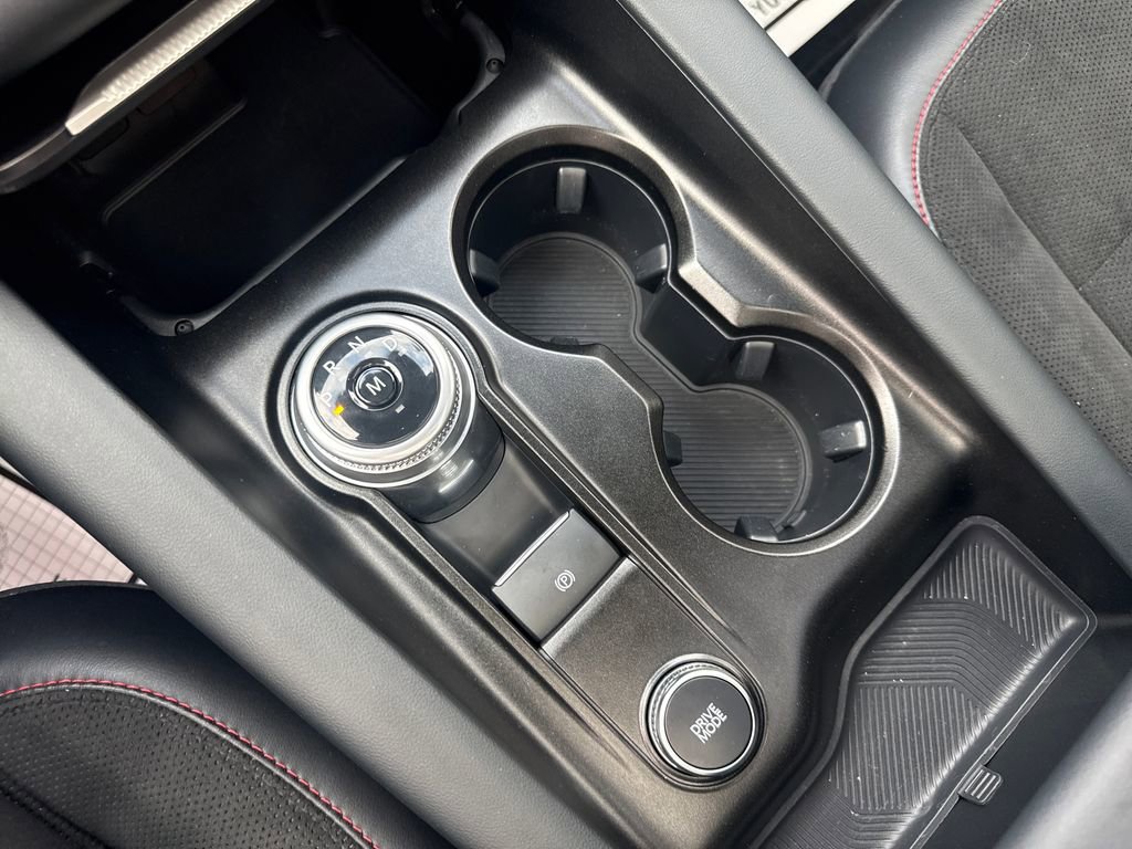 Used 2025 Ford Explorer ST image 41