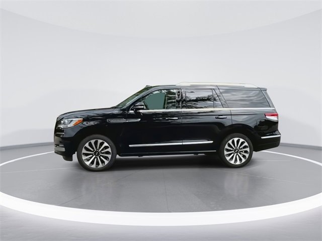 New 2024 Lincoln Navigator Reserve image 4