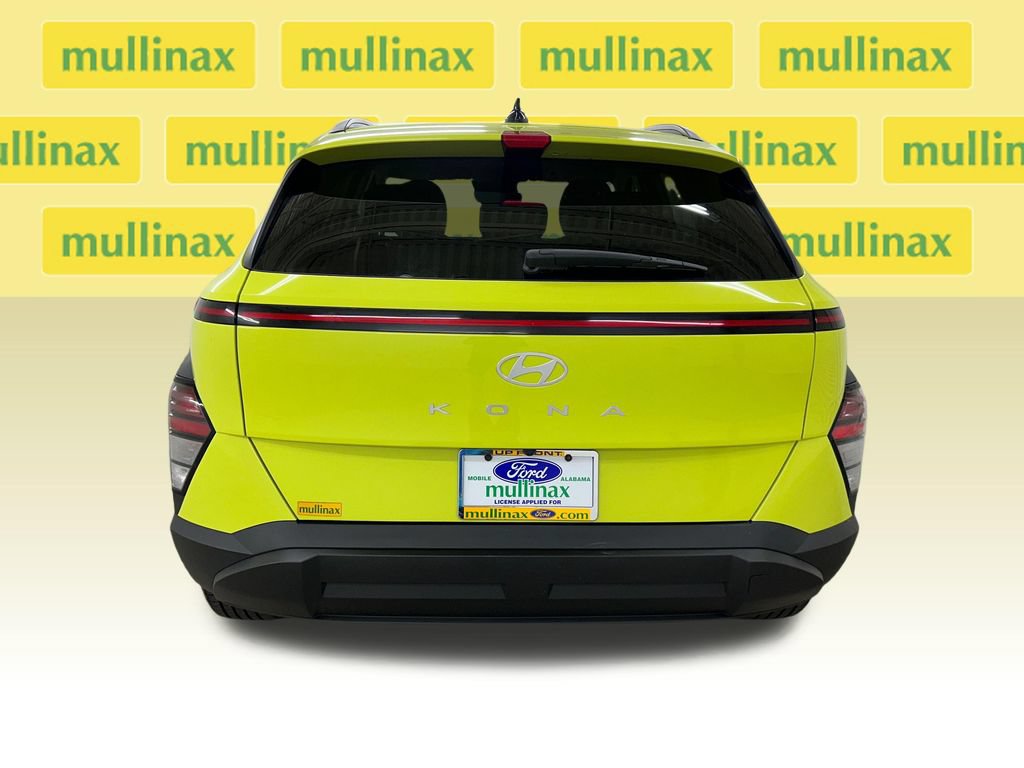 Used 2024 Hyundai Kona SEL FWD image 9