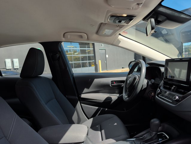 Used 2024 Toyota Corolla LE FWD image 29