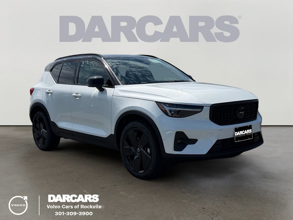 New 2026 Volvo XC40 B5 Ultra w/ Climate Package