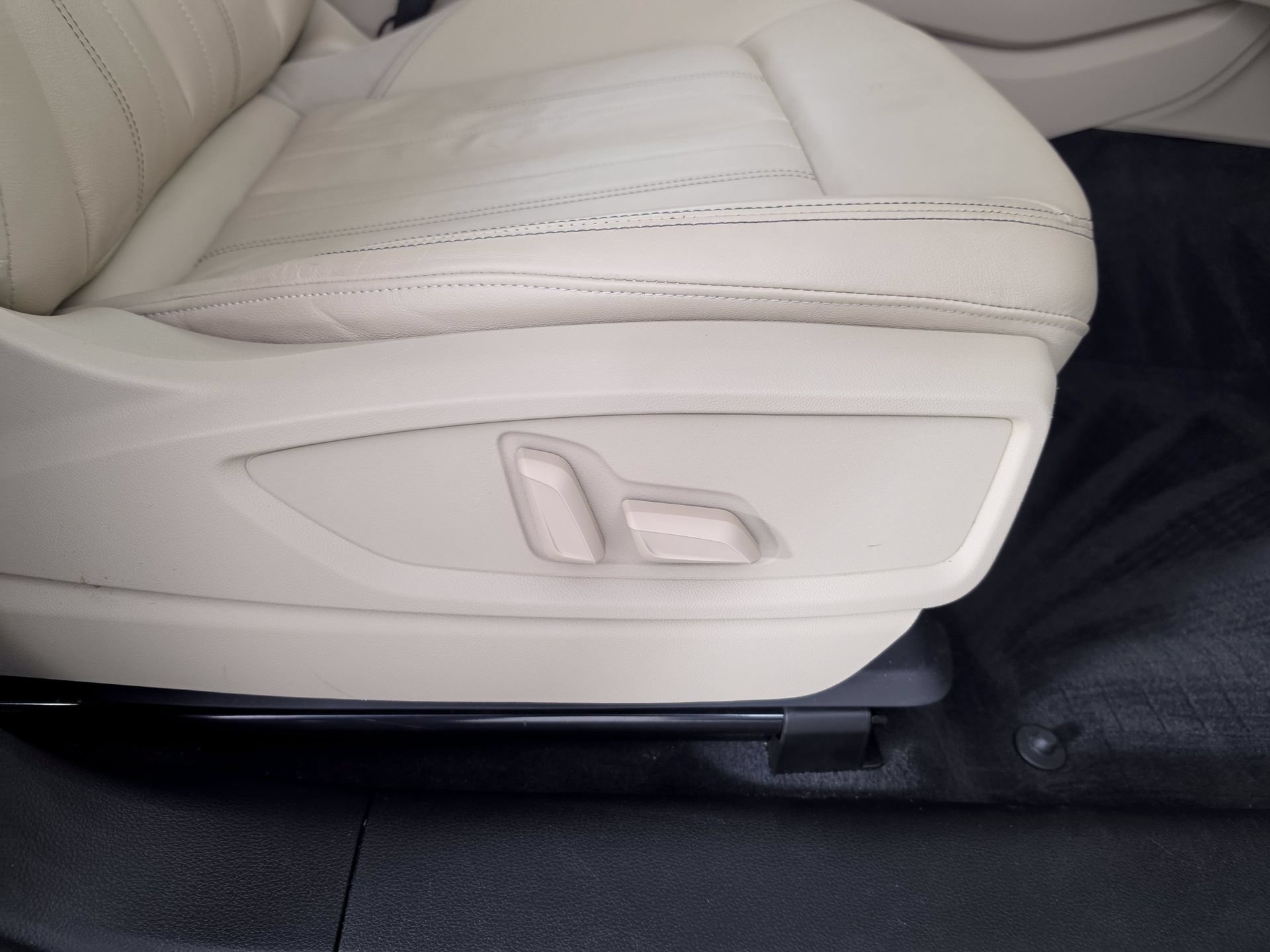 Certified 2023 Audi Q5 Premium Plus w/ Convenience Package AWD/4WD image 50