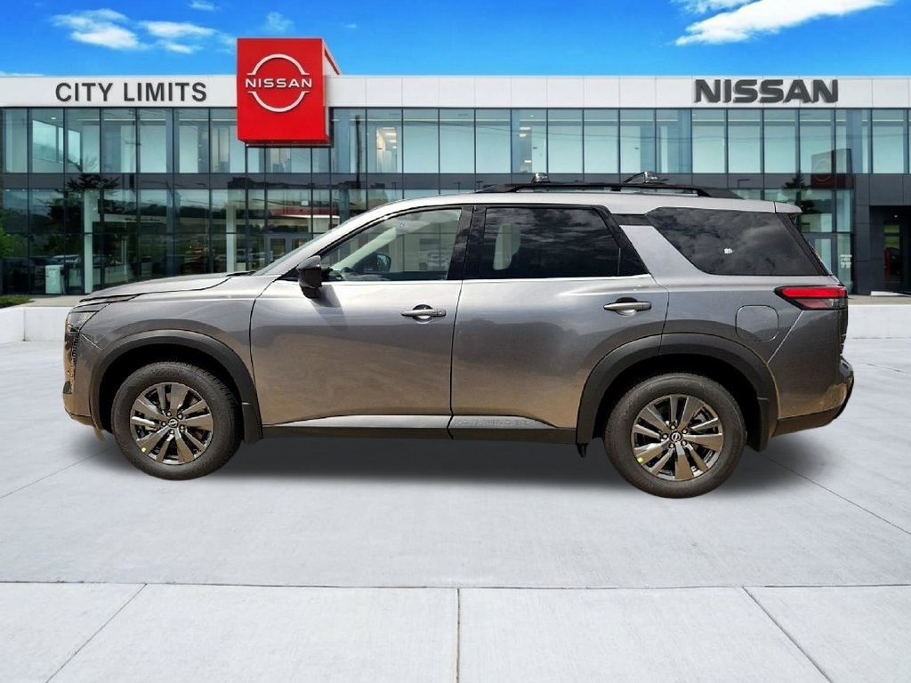 New 2026 Nissan Pathfinder SV FWD image 4