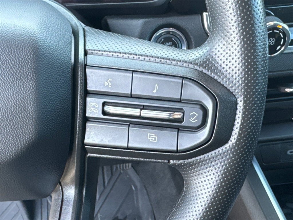 Used 2024 Chevrolet Colorado Trail Boss w/ Technology Package image 26