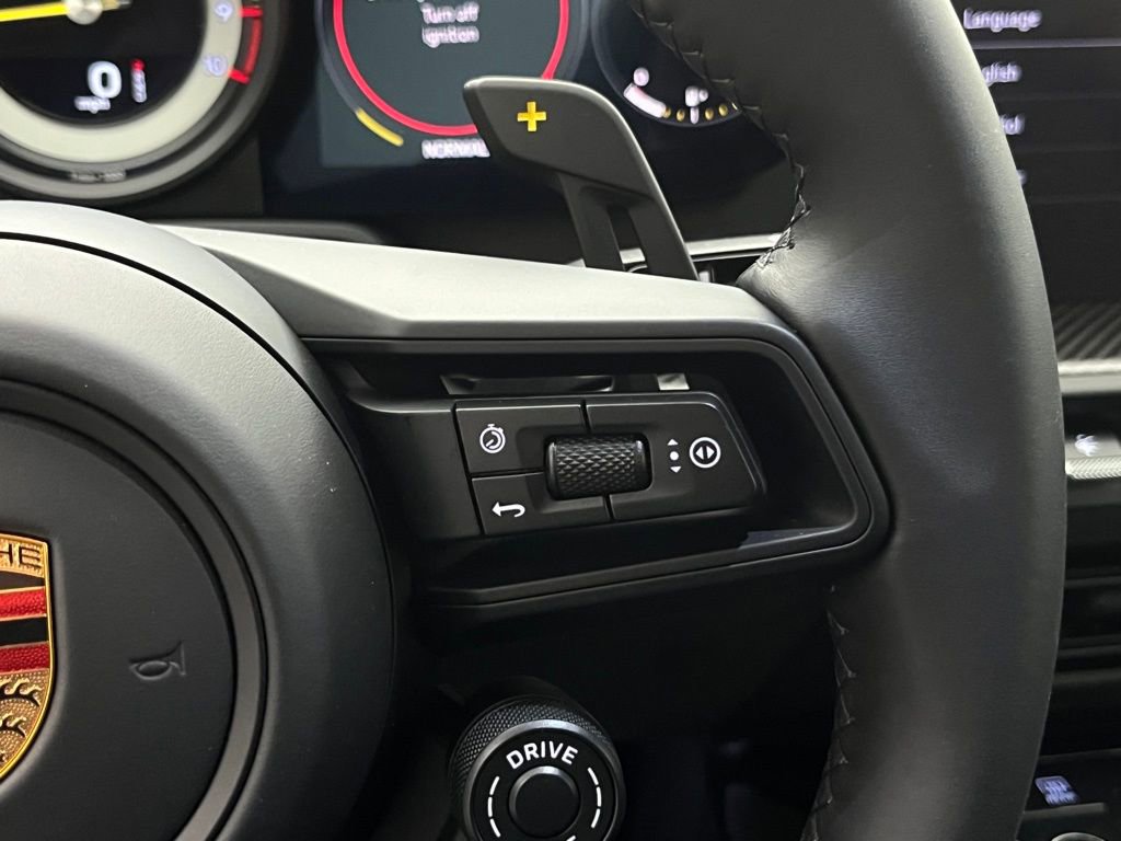 Used 2025 Porsche 911 GT3 RS image 16