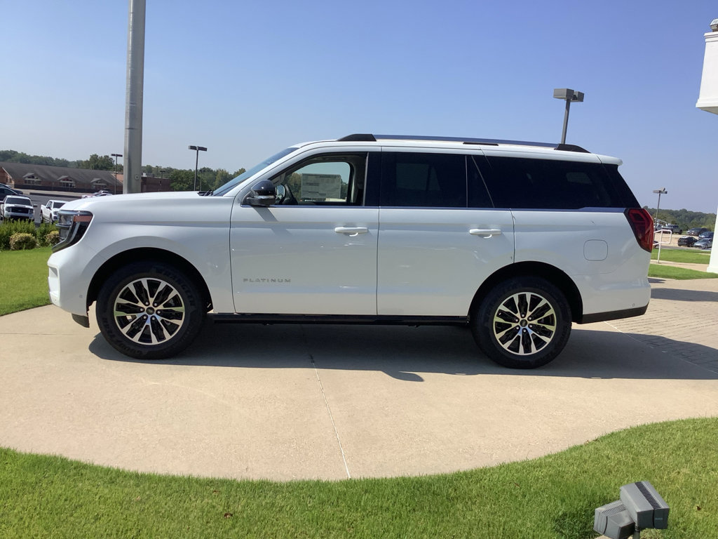 New 2025 Ford Expedition Platinum image 3