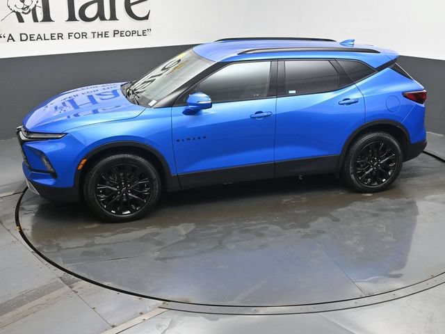 Used 2024 Chevrolet Blazer LT w/ LPO, Black Grille Bar Package FWD image 57