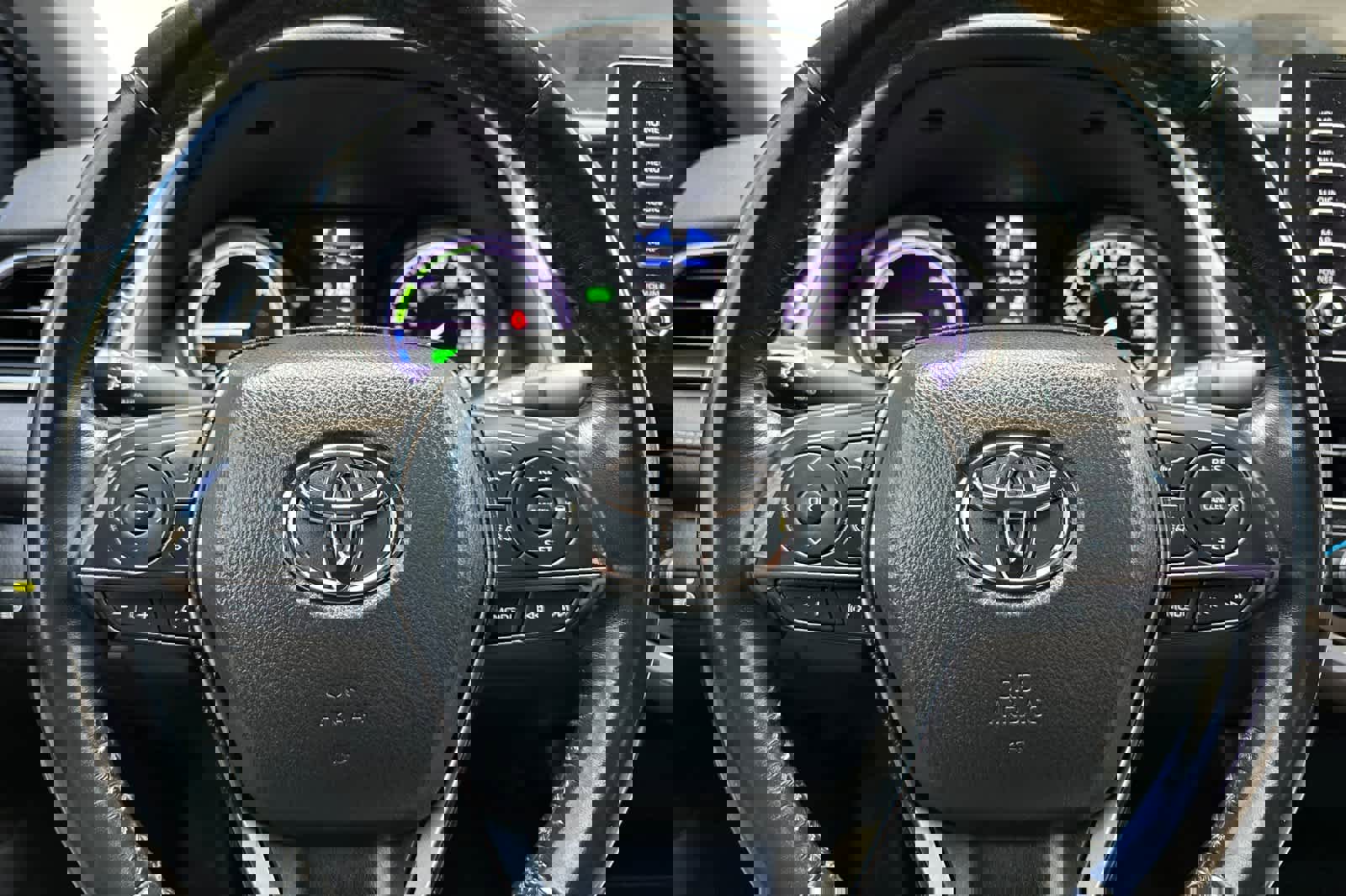 Used 2022 Toyota Camry SE image 23