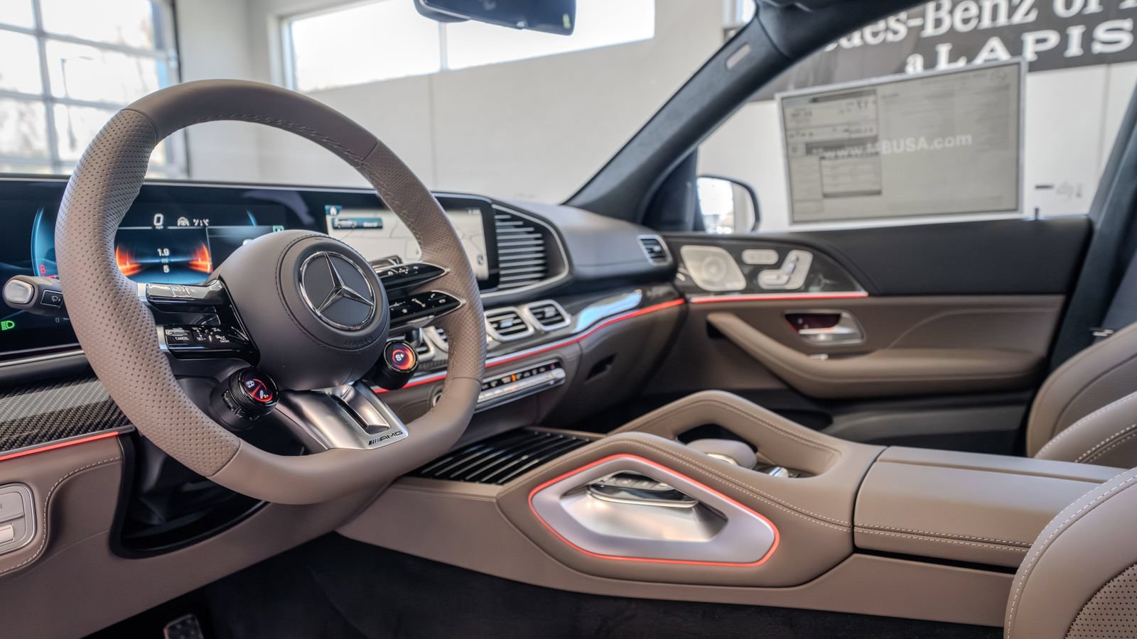 New 2026 Mercedes-Benz GLS 63 AMG 4MATIC image 7