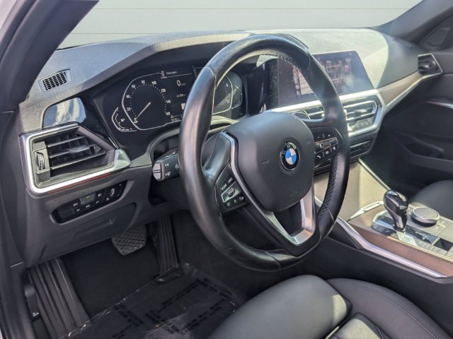 Used 2021 BMW 330i Sedan w/ Driving Assistance Package RWD image 11