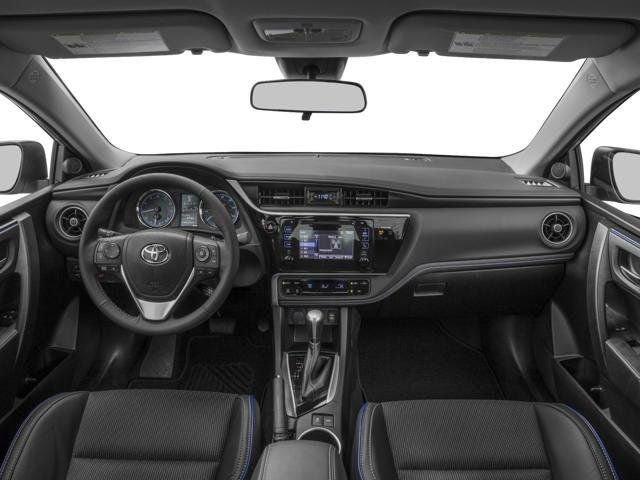 Used 2018 Toyota Corolla SE w/ SE Premium Package FWD image 32