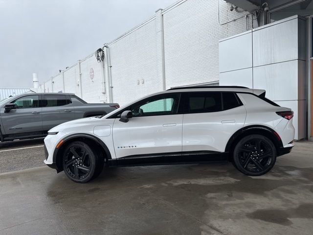 New 2025 Chevrolet Equinox EV RS image 12