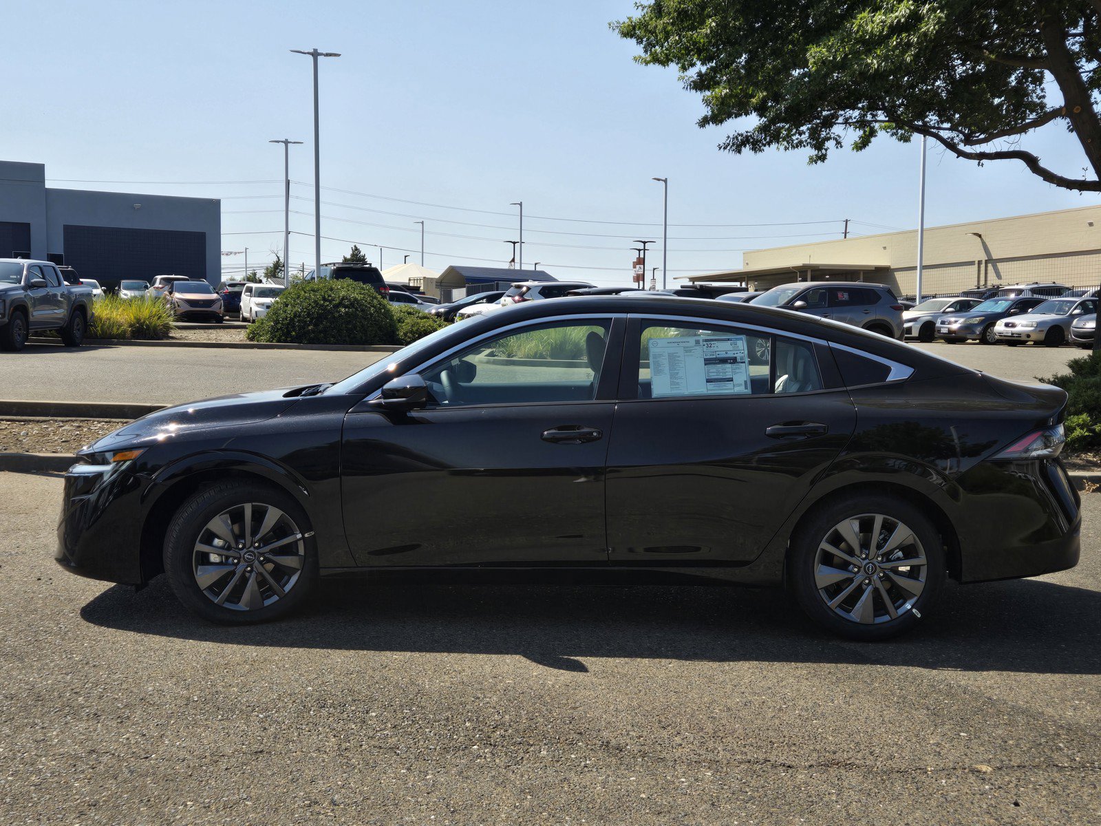 New 2026 Nissan Sentra SL w/ Floor Mat Package FWD image 7