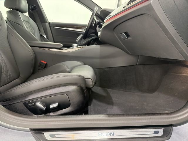 Certified 2023 BMW 530i xDrive w/ Premium Package image 20